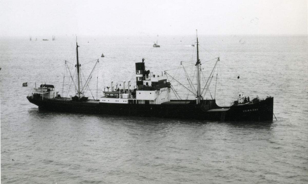 Ägare:/1949-60/: Rederiet Ocean A/S. Hemort: Esbjerg.