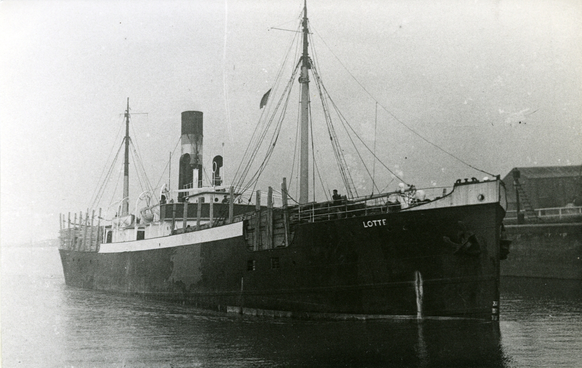 Ägare:/1945-48/: Dampskibsselskabet af 1937 A/S. Hemort: Köbenhavn.