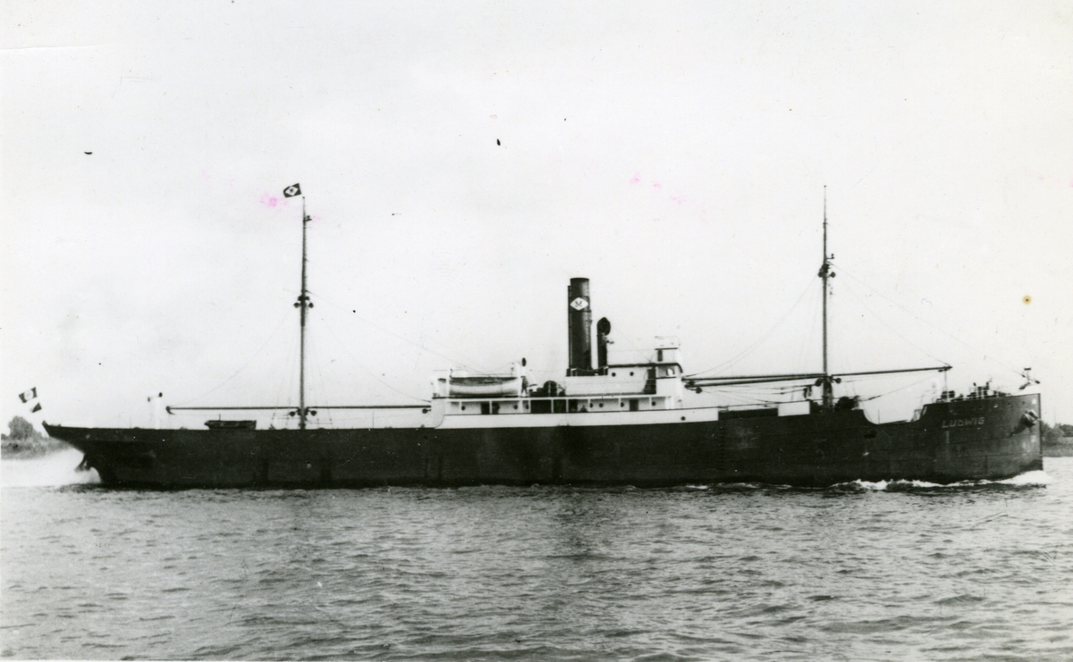 Ägare:/1928-37/: Mathies Reederei A.G., /1937-46/: ett partrederi, Huvudredare: Mathies Reederei K.G. Hemort: Hamburg.