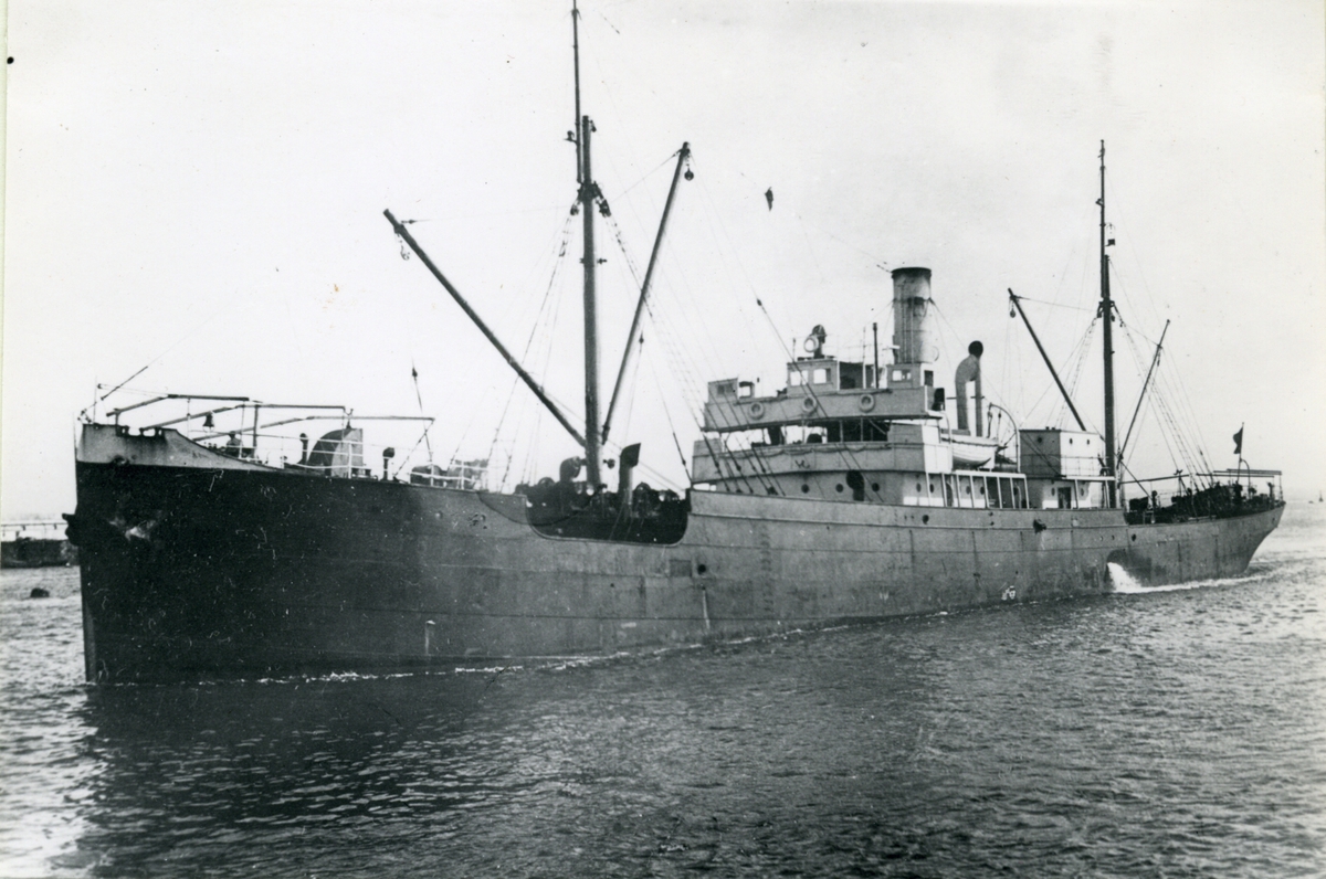 Ägare:/1922-50/: Compagnie Nationale Belge de Transports Maritimes. Hemort: Anvers.