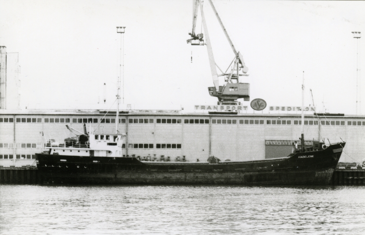 Ägare:/1980-84/: ett partrederi, Huvudredare: Leo Recksén. Hemort: Landskrona.