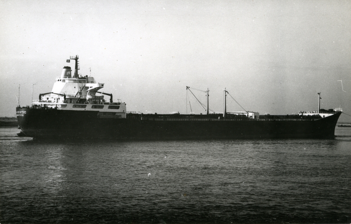 Ägare:/1965-80/: Galaxy Shipping Co. S.A. Hemort: Monrovia.