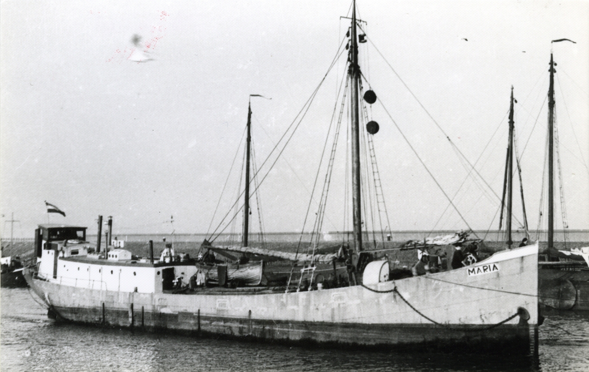 Ägare:/1931-50/: E. Mooij. Hemort: Groningen.
