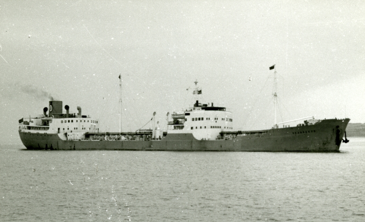 Ägare:/1960-65/: T.S. Bendixen A/S. Hemort: Lillesand.