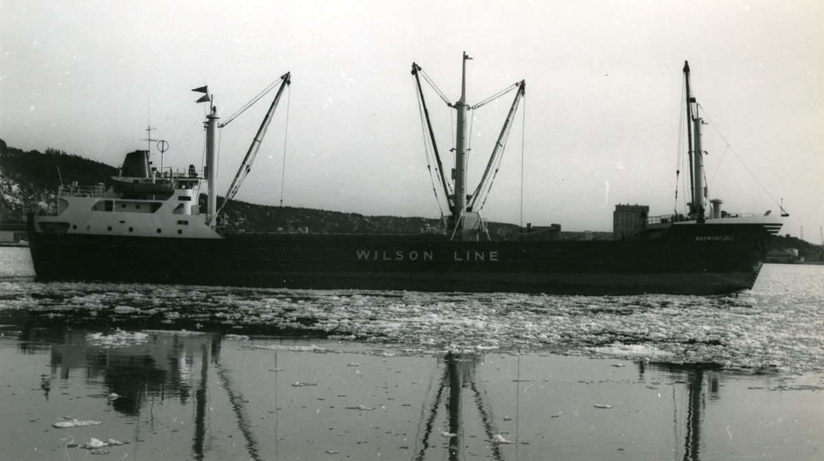 Ägare:/1965-70/: I/S Marmorfjell. Hemort: Bergen.