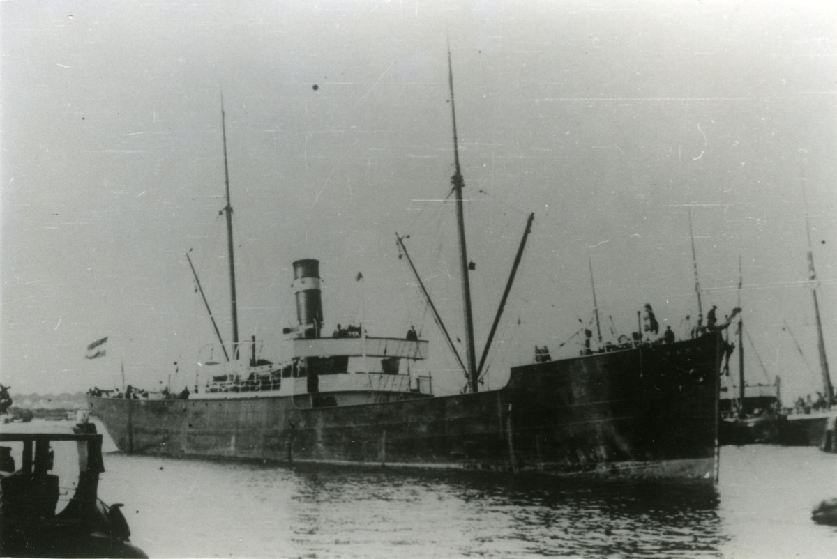 Ägare:/1880-1922/: Koninklijke Nederlandsche Stoomboot Maatschappij N.V. Hemort: Amsterdam.