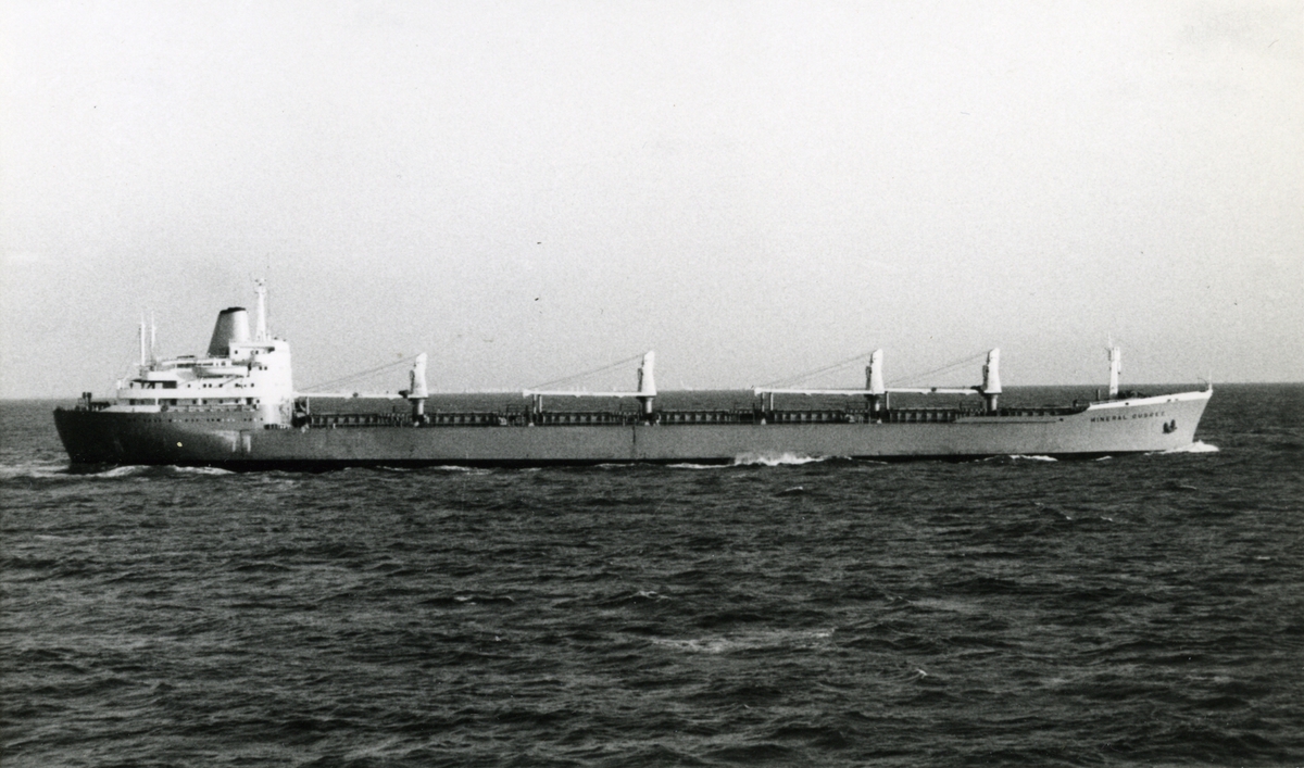 Ägare:/1965-72/: Armement Deppe S.A. Hemort: Antwerpen.