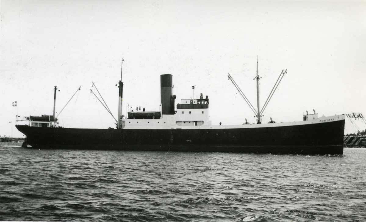 Ägare:/1947-57/: Rederi AB Monark. Hemort: Stockholm.