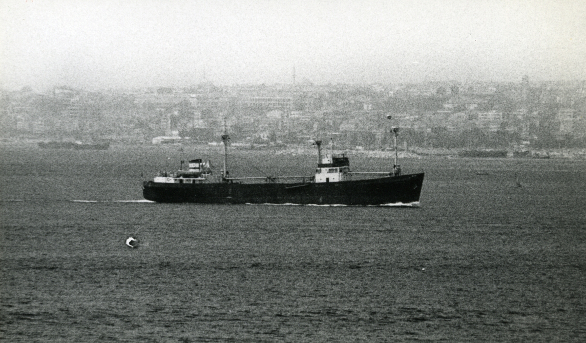 Ägare:/1968-  /: Panos Daifas. Hemort: Peiraievs.