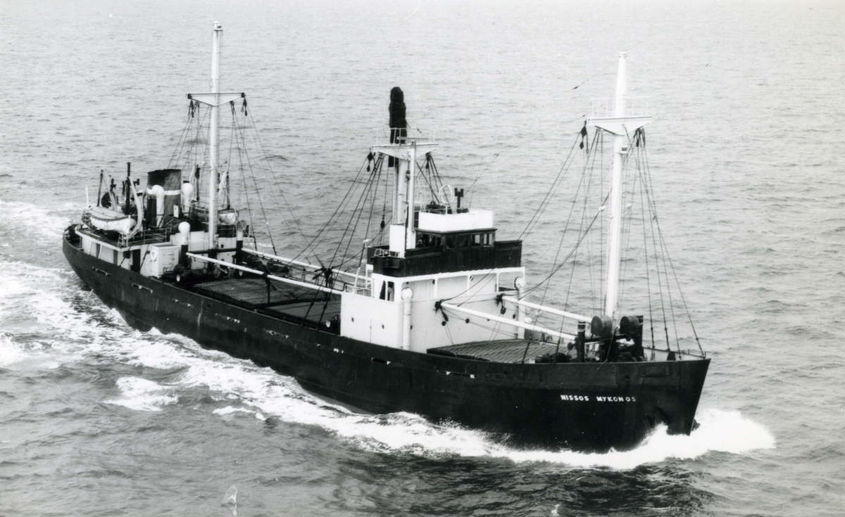 Ägare:/1965-69/: F.C. Georgopoulos & A.N. Athanassiades. Hemort: Peiraievs.