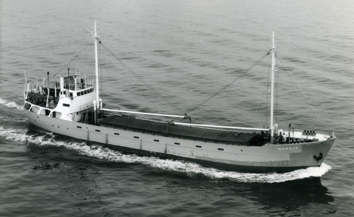Ägare:/1963-71/: ett partrederi, Huvudredare: Hans Beilken. Hemort: Bremen.