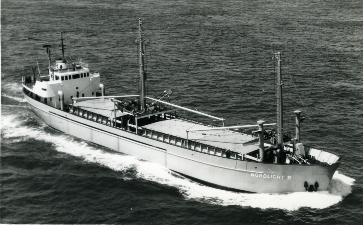 Ägare:/1964-70/: ett partrederi, Huvudredare: Helmut Rolf. Hemort: Hamburg.