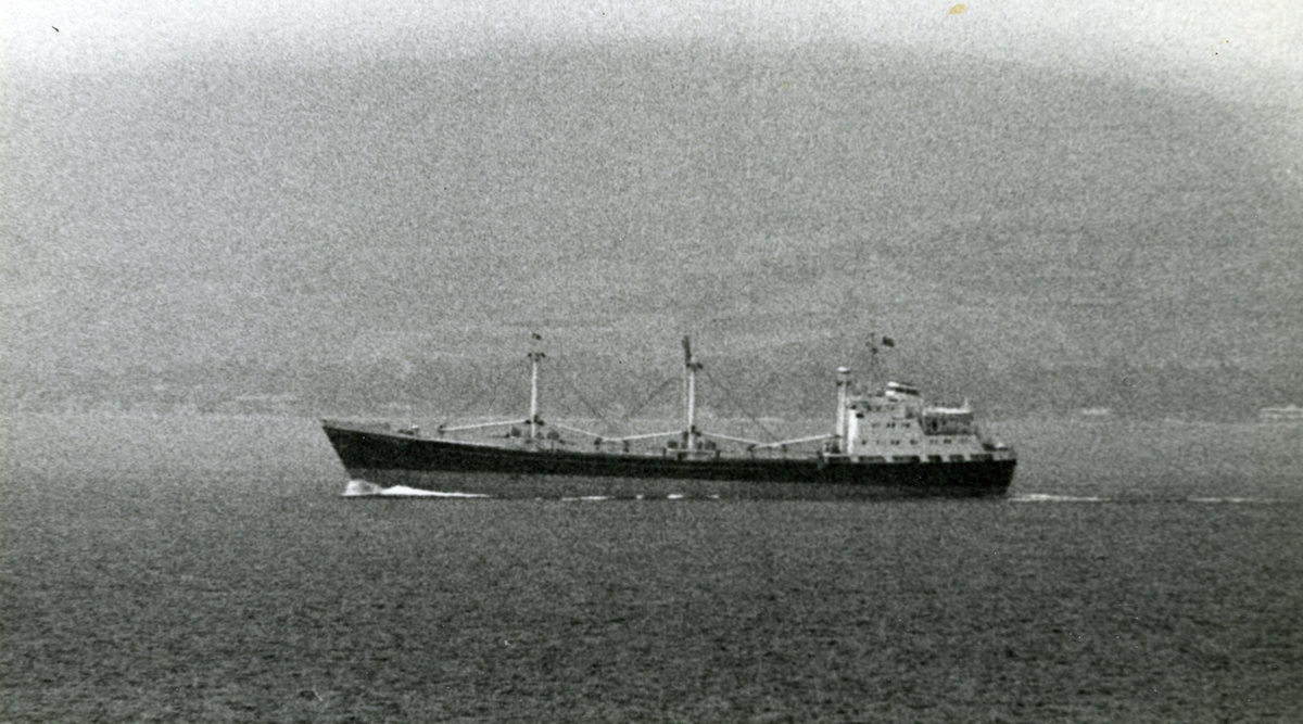 Ägare:/1964-91/: S.S.S.R. - Soviet Danube Shipping Co. Hemort: Izmail.