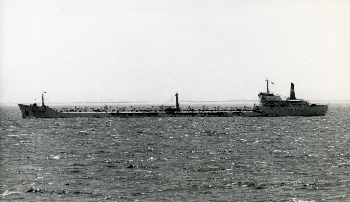 Ägare:/1964-83/: Lucerne Navigation Co. Panama S.A. Hemort: Monrovia.