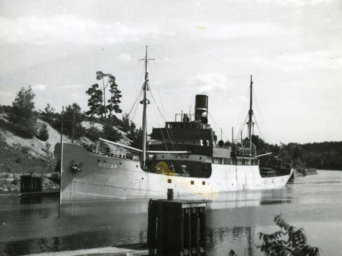 Ägare:/1936-51/: Nya Ångfartygs AB Heimdal. Hemort: Göteborg.