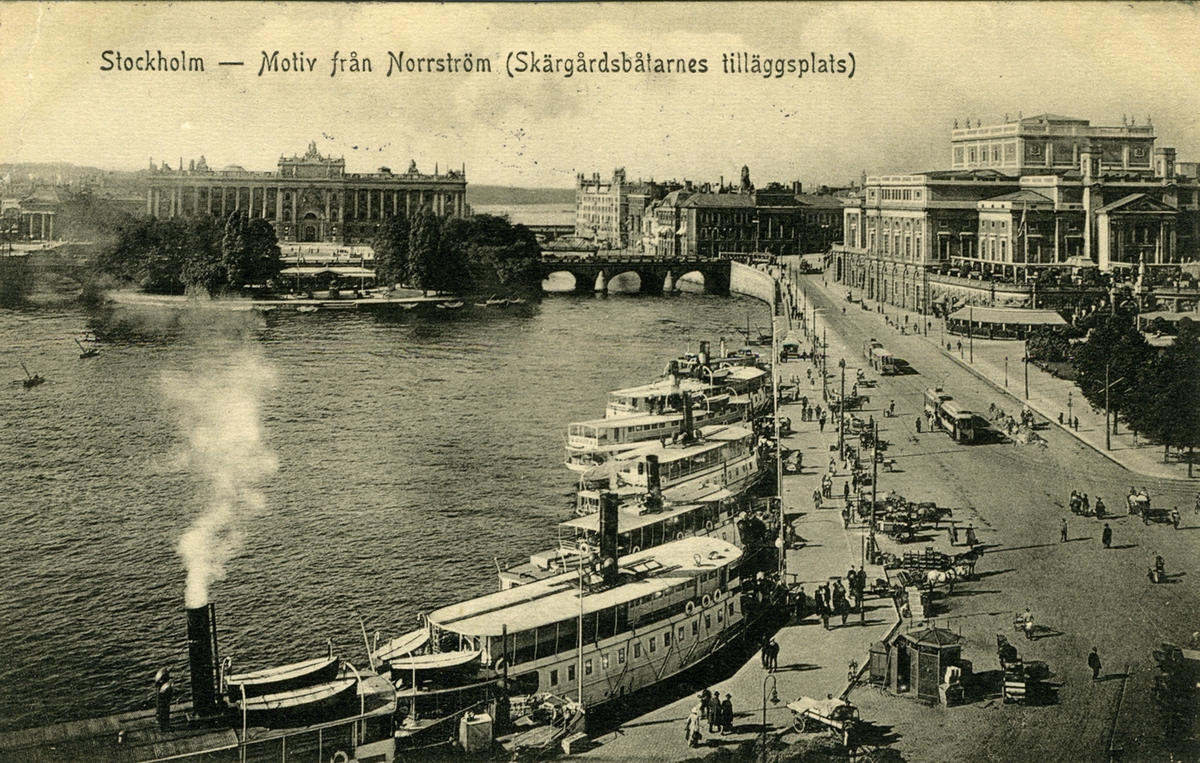 Stockholm - Motiv från Norrström (Skärgårdsbåtarnas tilläggsplats)
6007/17 Förlag Nordisk Konst Stockholm Import