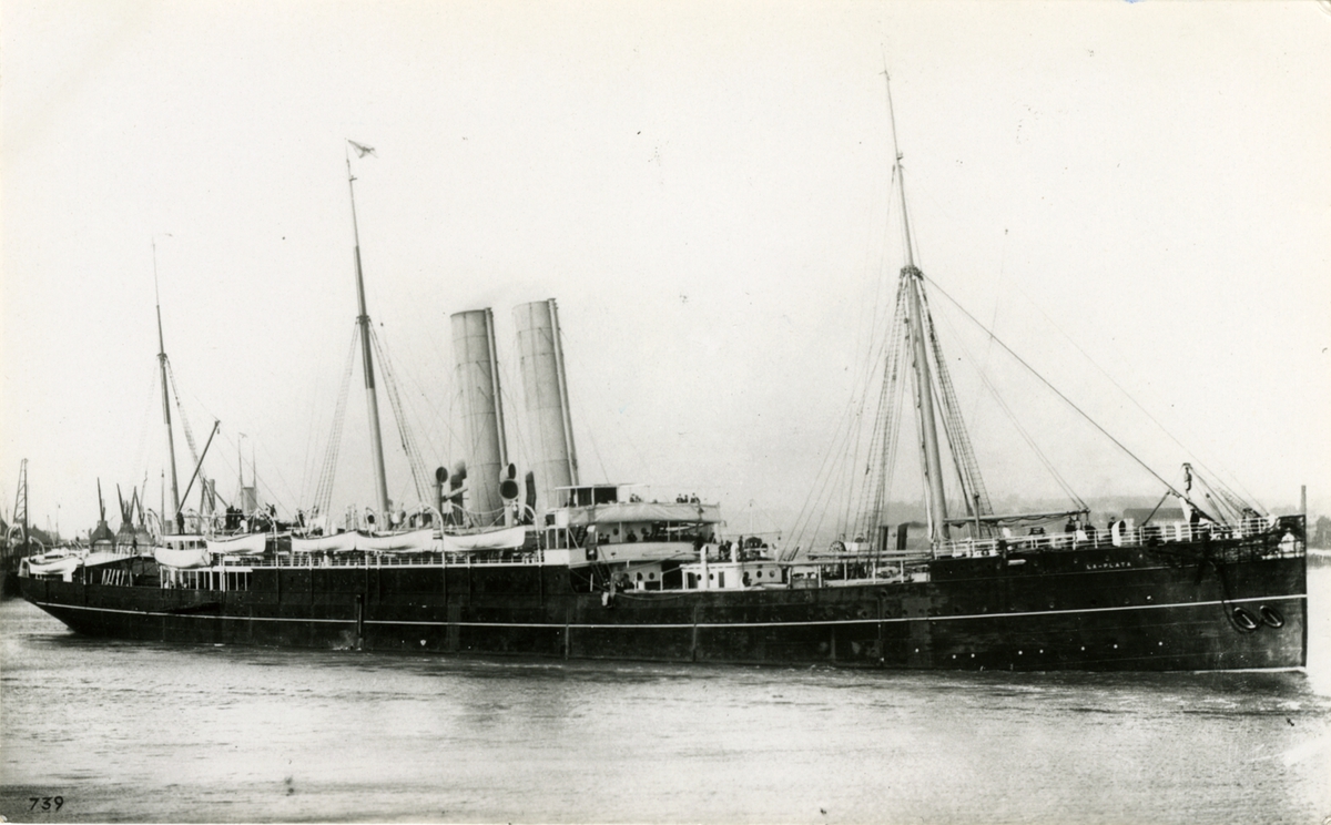 Album 6, foto 127
Refoto gm Real Photographs (UK)