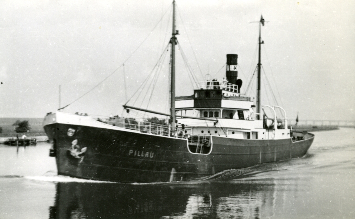Ägare:/1935-45/: Kohlen-Import & Poseidon Schiffahrts A.G. Hemort: Königsberg.