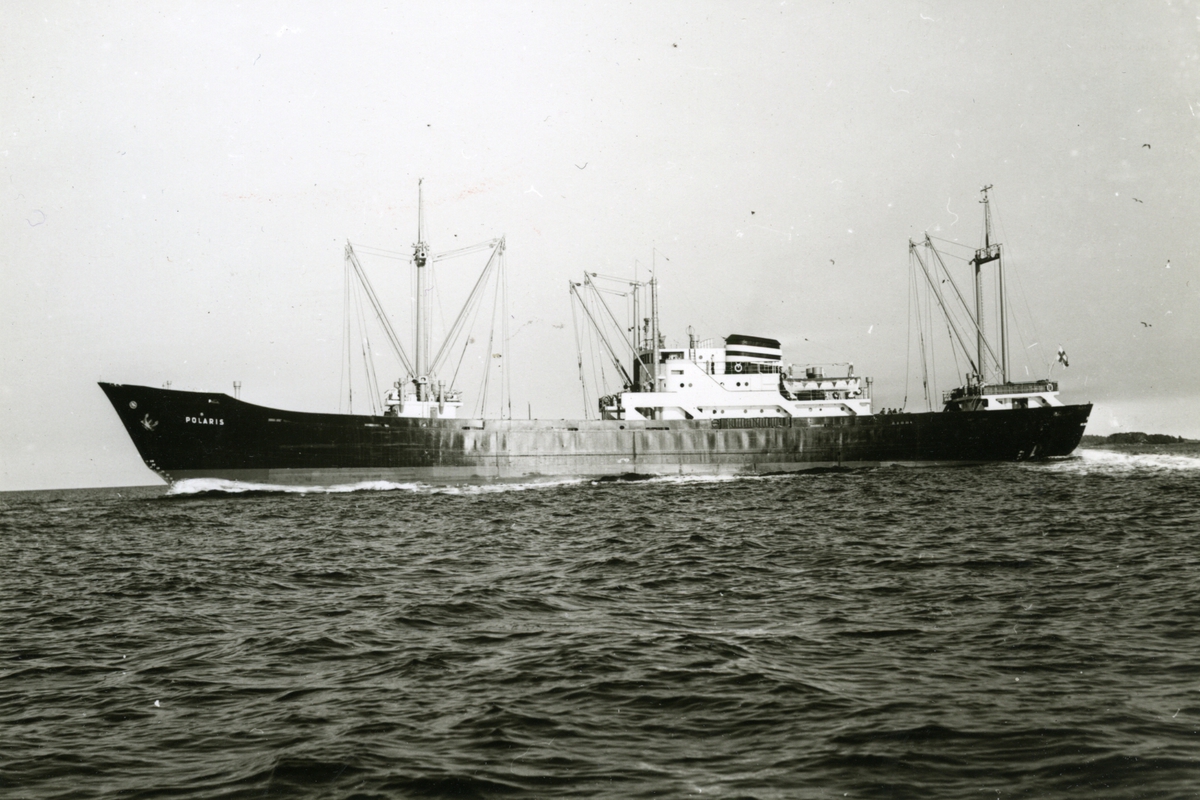 Ägare:/1956-73/: Finska Ångfartygs AB. Hemort: Helsingfors.
