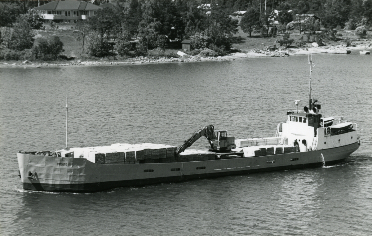 Ägare: Helmer Lundström. Hemort: Vestanfjärd.