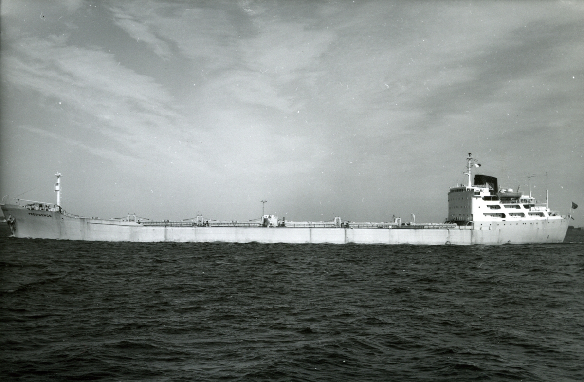 Ägare:/1959-77/: Dampskibs A/S Produce. Hemort: Haugesund.