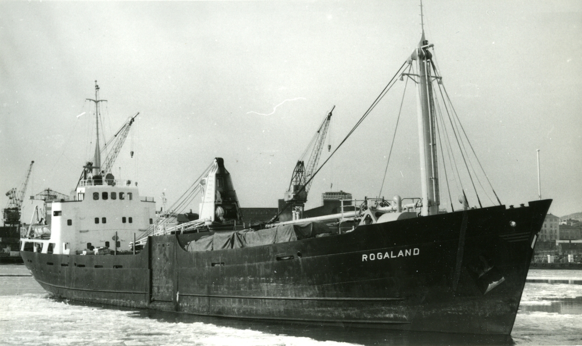 Ägare:/1964-78/: A/S Det Stavangerske Dampskibsselskab. Hemort: Stavanger.