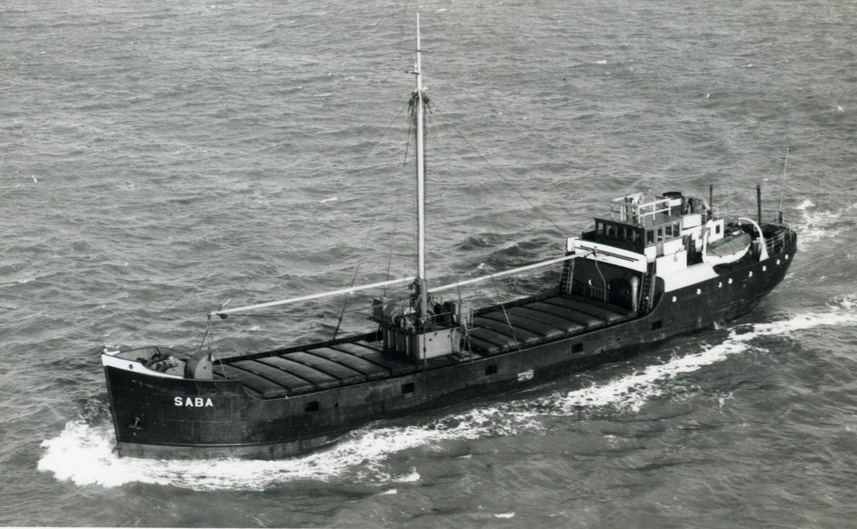 Ägare:/1954-57/: H. Bakker. Hemort: Groningen.