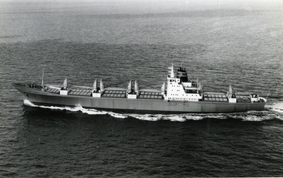 Ägare:/1968-81/: Rederi AB Nordstjernan. Hemort: Stockholm.