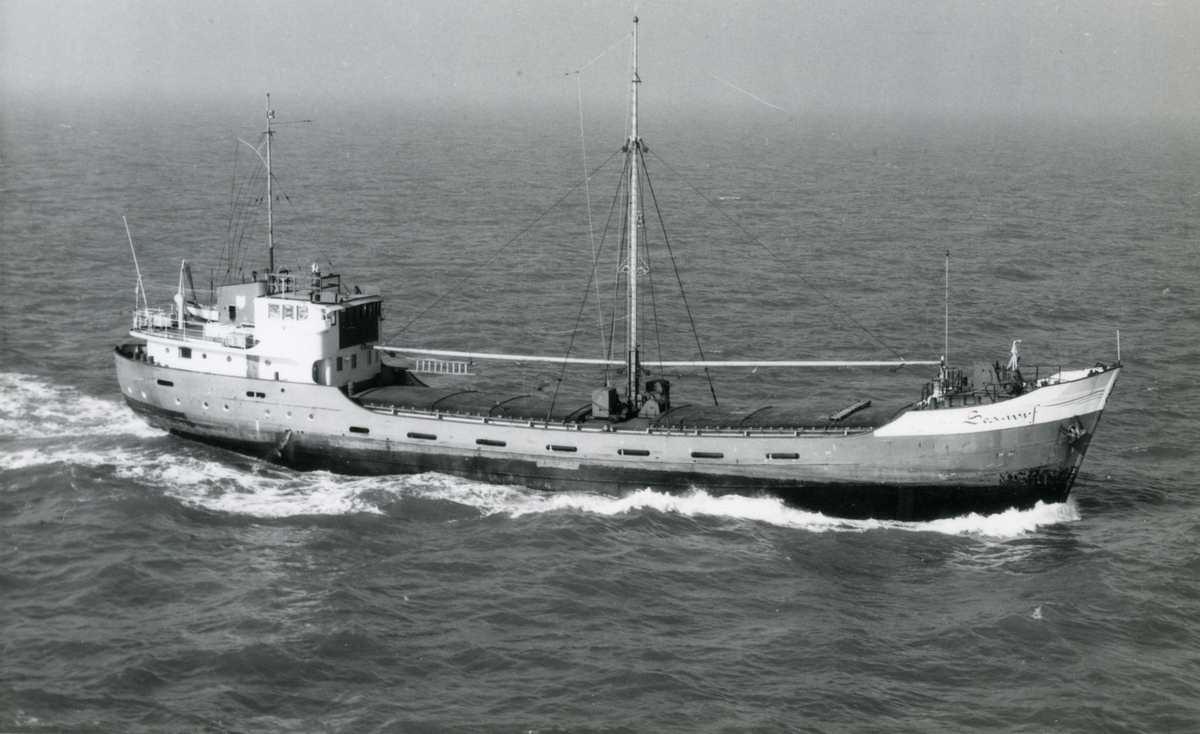Ägare:/1958-72/: J. Damminga. Hemort: Groningen.