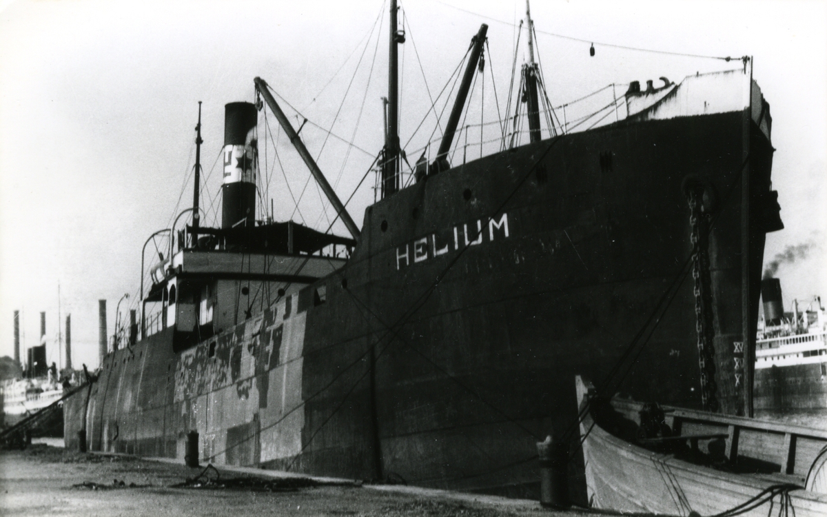 Ägare:/1928-34/: Société de Navigation & de Transports Maritimes. Hemort: Nantes.
