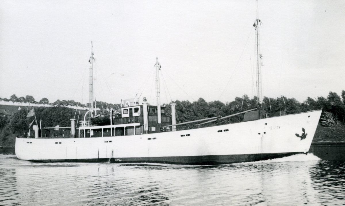 Ägare:/1939-61/: Rederi AB Staffan. Hemort: Gävle.