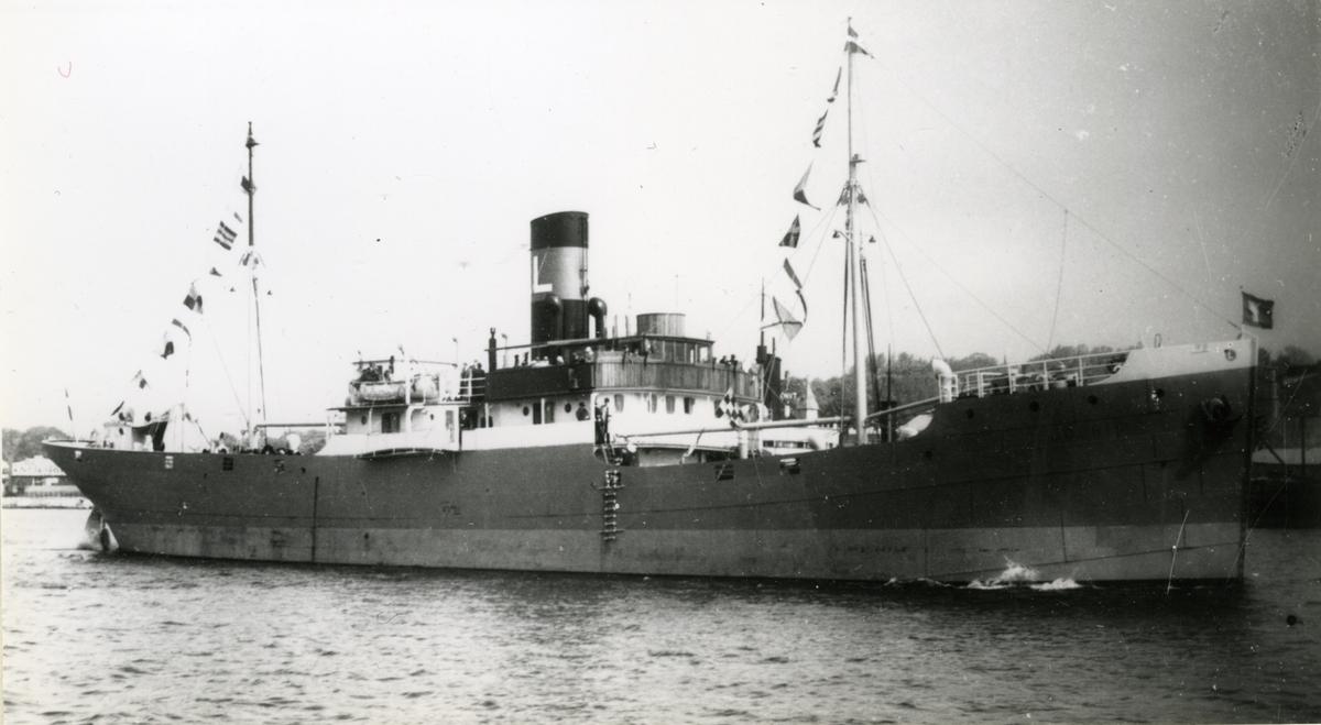 Ägare:/1948-48/: Rederi AB Bris. Hemort: Stockholm.