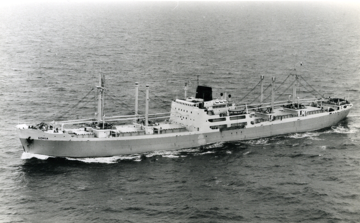 Ägare:/1965-69/: Limani Shipping Co. Inc. Hemort: Panama.