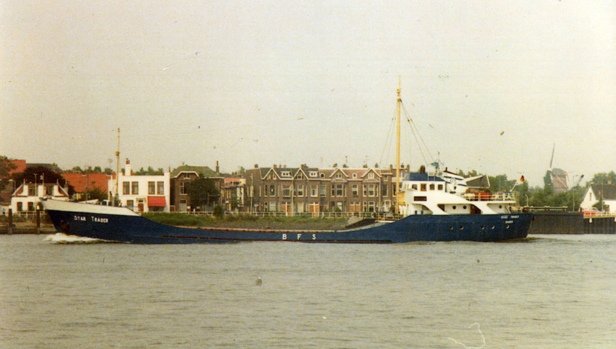 Ägare:/1979-80/: Inter-Trader Schiffahrts G.m.b.H. & Co. K.G. M/S Star Trader. Hemort: Haren.