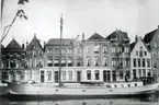 Ägare:/1925-42/: Frederik Jonker. Hemort: Groningen, /1942-42/: C.V.  A. PolderÂ´s Scheepvaartbedrijf. Hemort. Amsterdam.