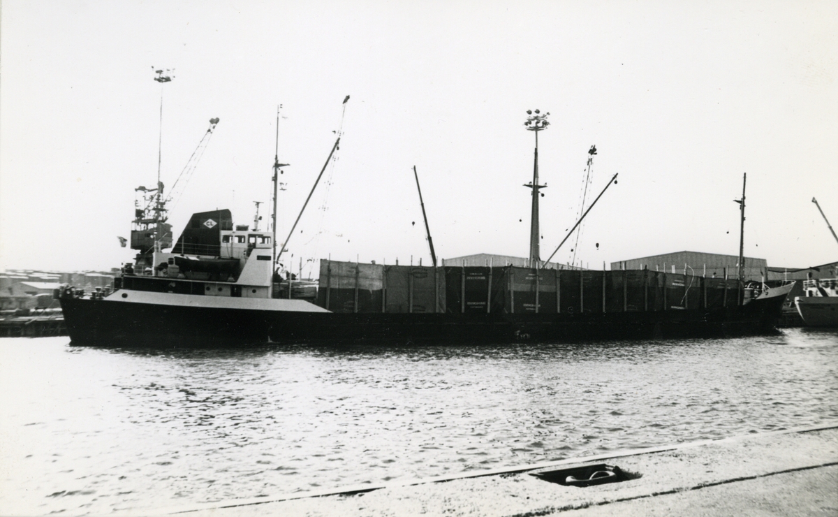 Ägare:/1970-83/: County Ships, Ltd. Hemort: London.