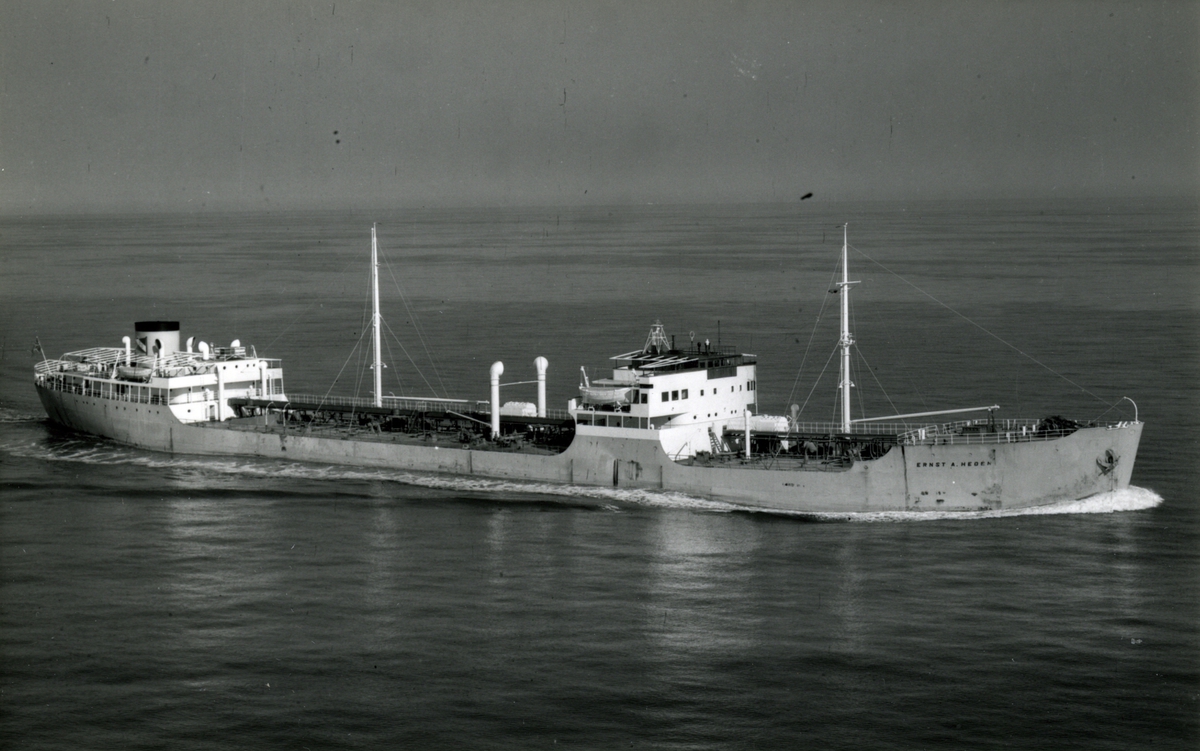 Ägare:/1948-60/: Skibs A/S Eidsiva. Hemort: Oslo.