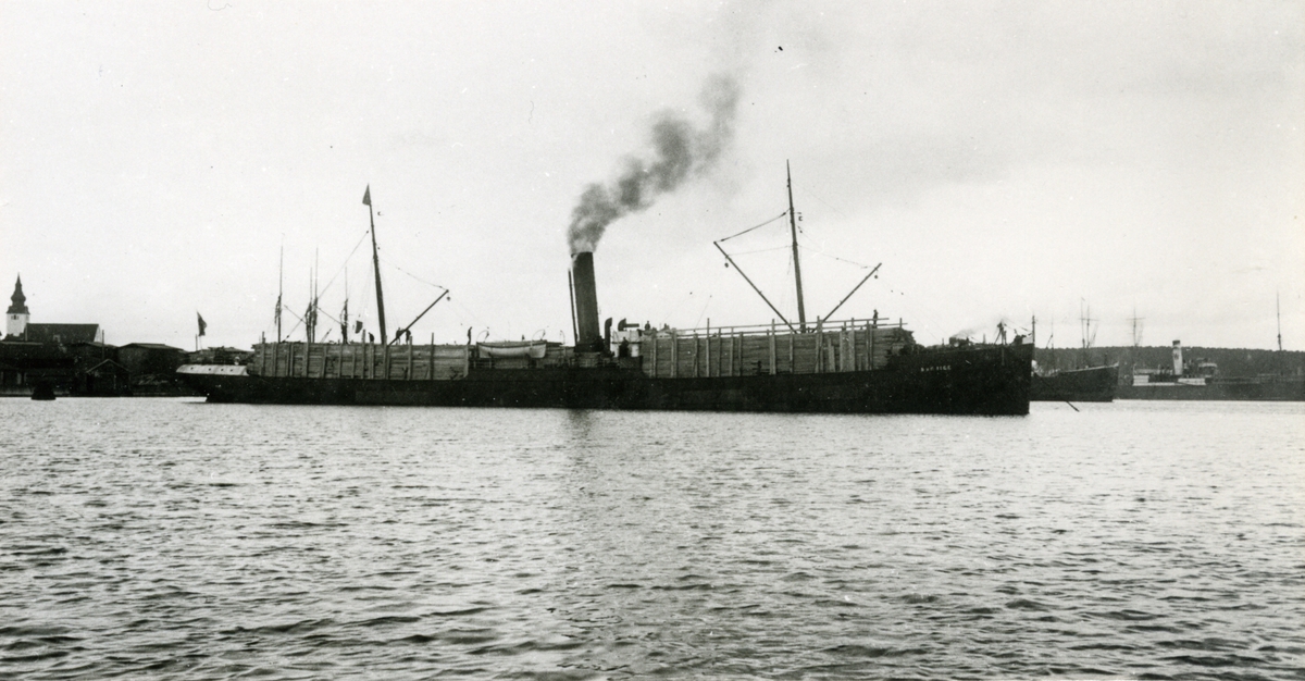 Ägare:/1905-15/: Ångfartygs AB Gefle. Hemort: Gefle.