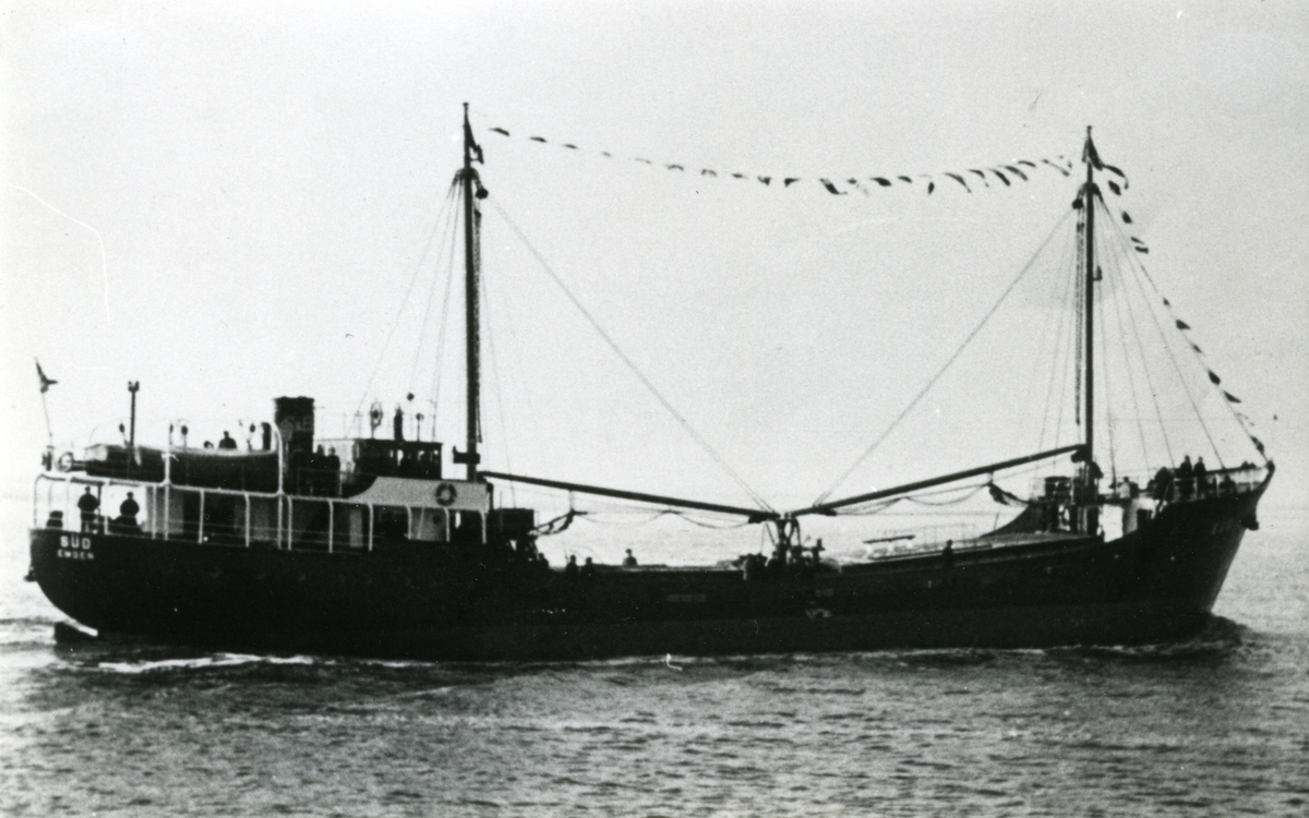 Ägare:/1939-42/: Schulte & Bruns K.G. Hemort: Emden.