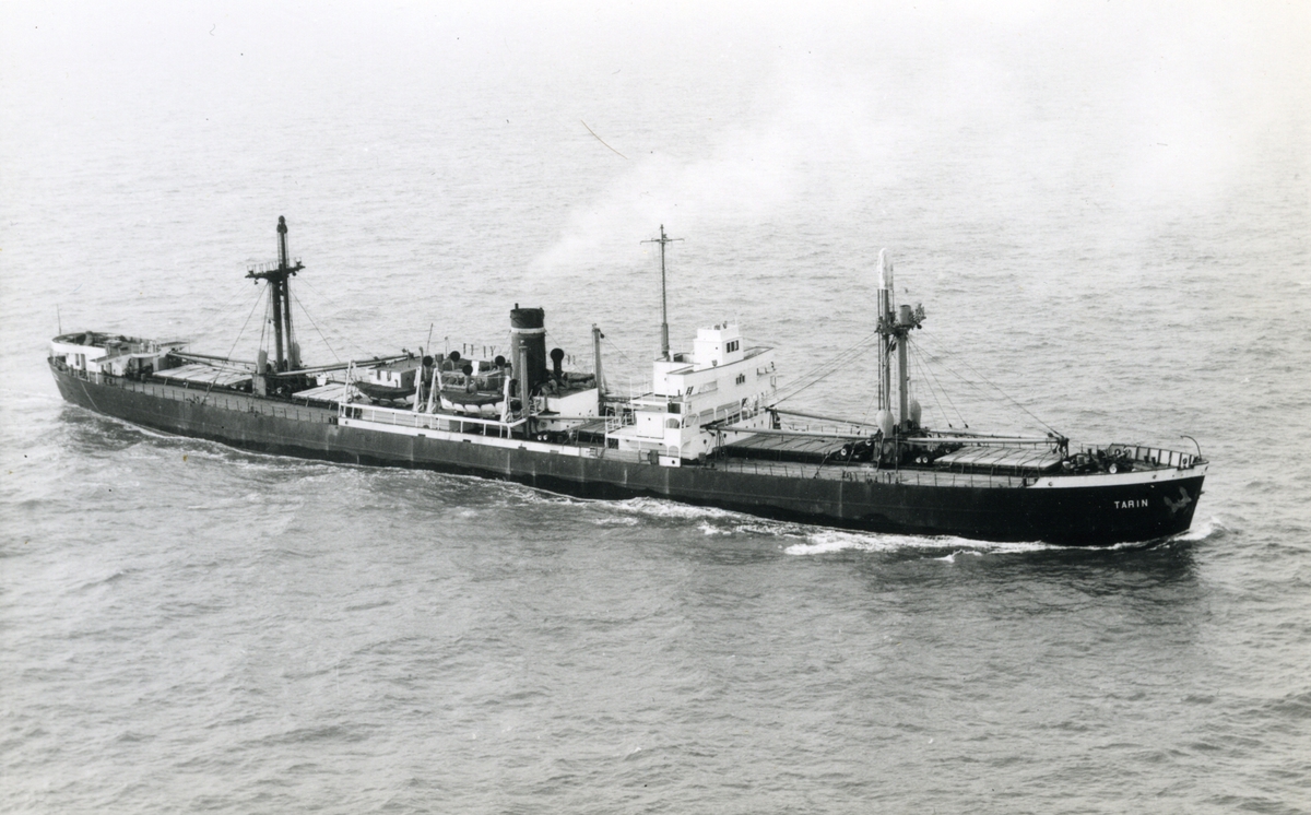 Ägare:/1954-72/: Giuseppe Bozzo. Hemort: Genova.