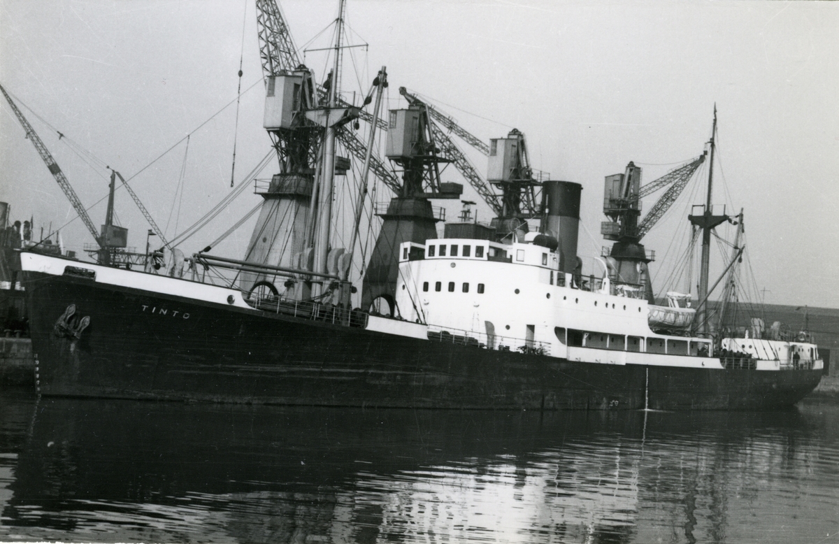 Ägare:/1947-66/: EllermanÂ´s Wilson Line, Ltd. Hemort: Hull.