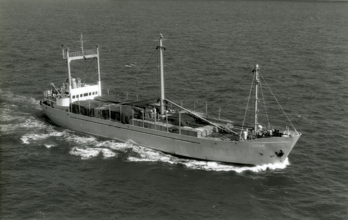 Ägare:/1970-74/: Wilhelm Baumgarten O.H.G., /1974-75/: Helmut Baumgarten.
Båda med hemort: Hamburg.