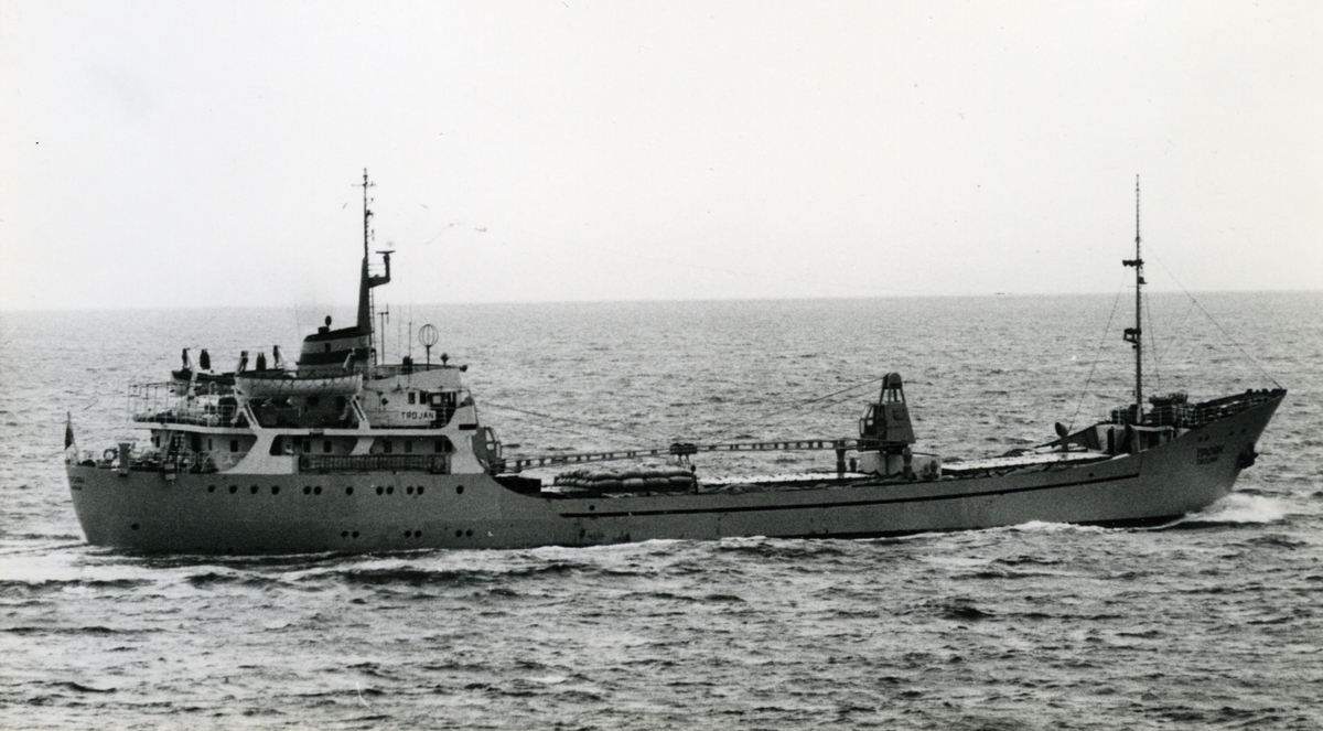 Ägare: Navigation Maritime Bulgare. Hemort: Varna.