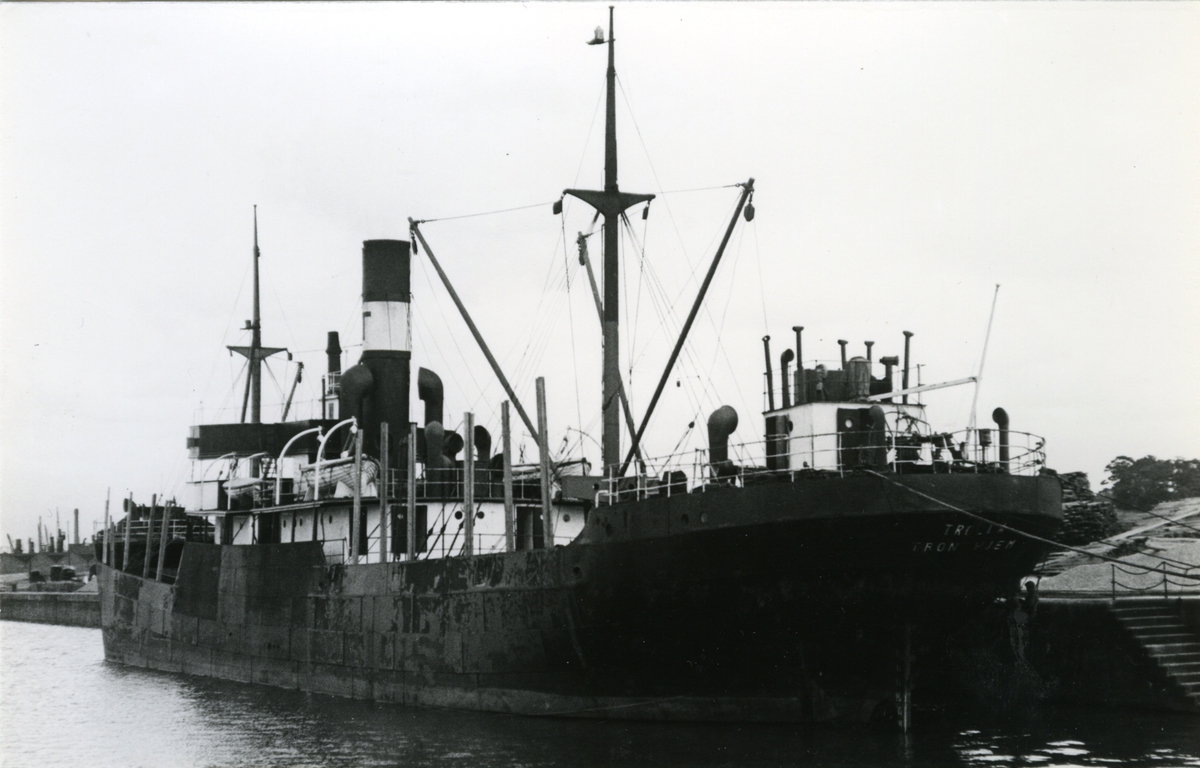 Ägare:/1928-42/: Skibs A/S Trolla. Hemort: Trondheim.