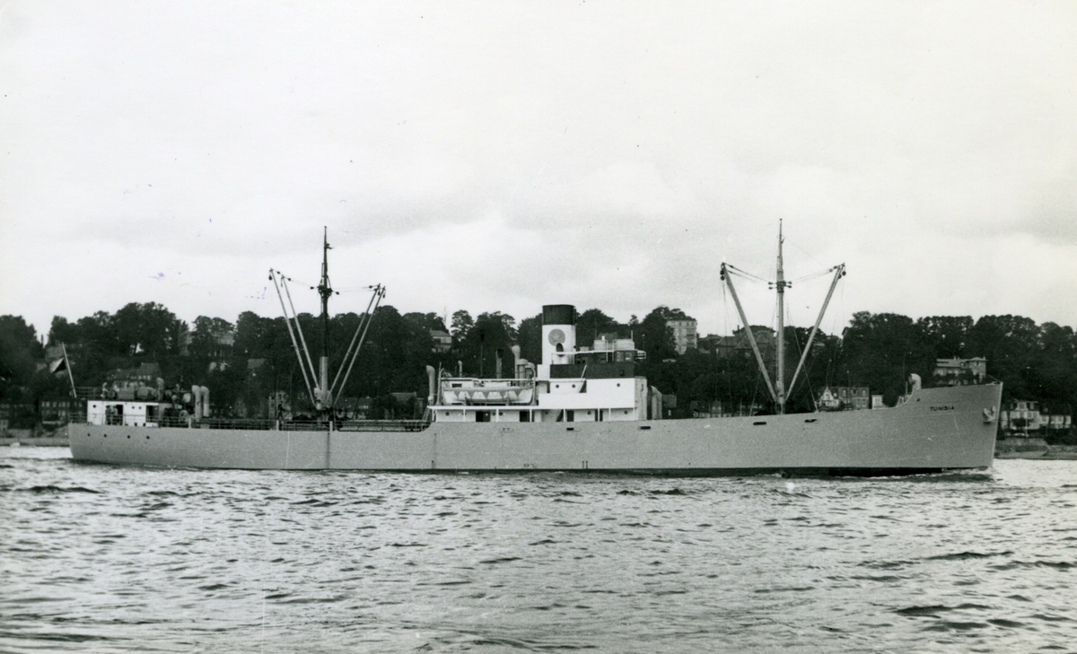 Ägare:/1938-62/: Rederi AB Svenska Lloyd. Hemort: Göteborg.