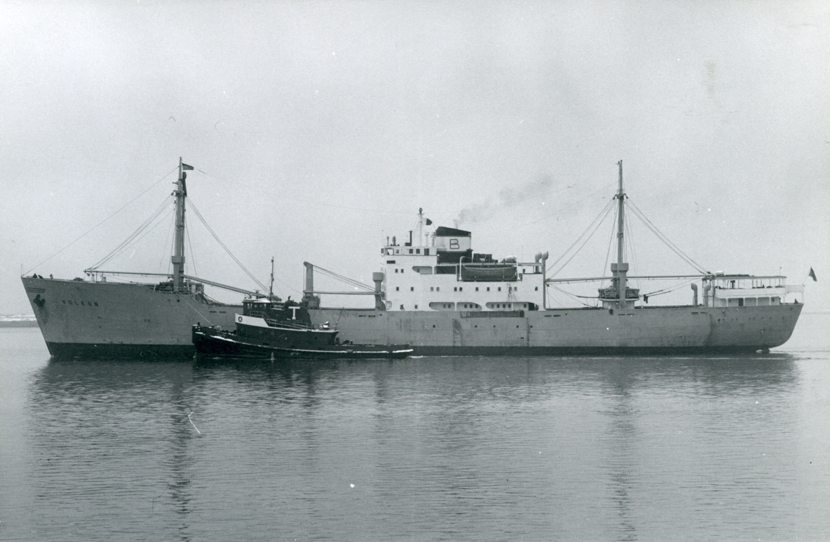 Ägare:/1970-72/: Voleon Shipping Corp. Hemort: Monrovia.