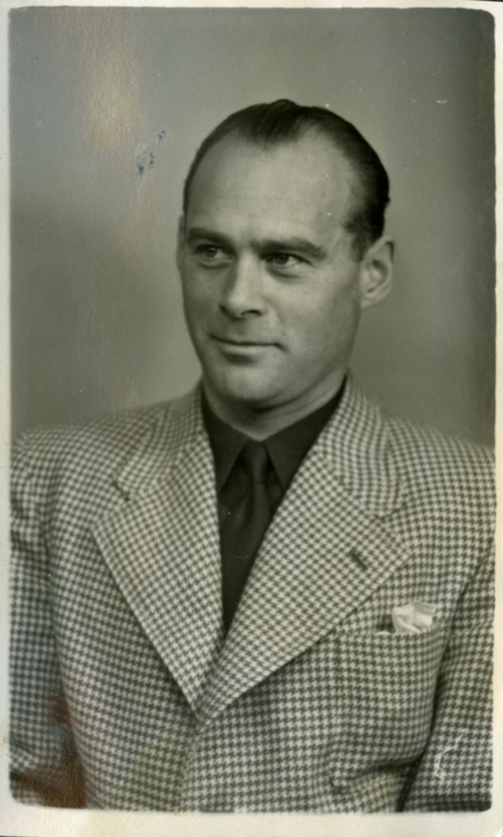 Porträtt av Carl Gösta Jackson. Runt 1940-talet