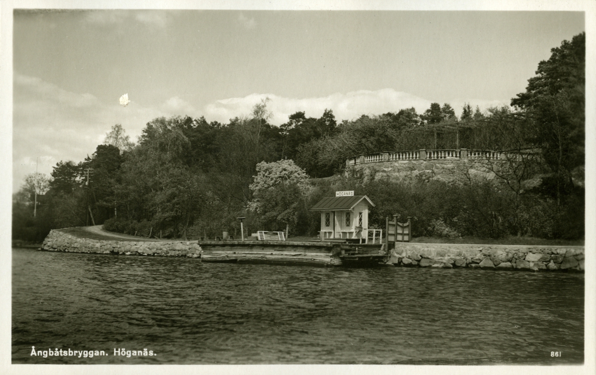 Vykort med Höganäs ångbåtsbrygga.
