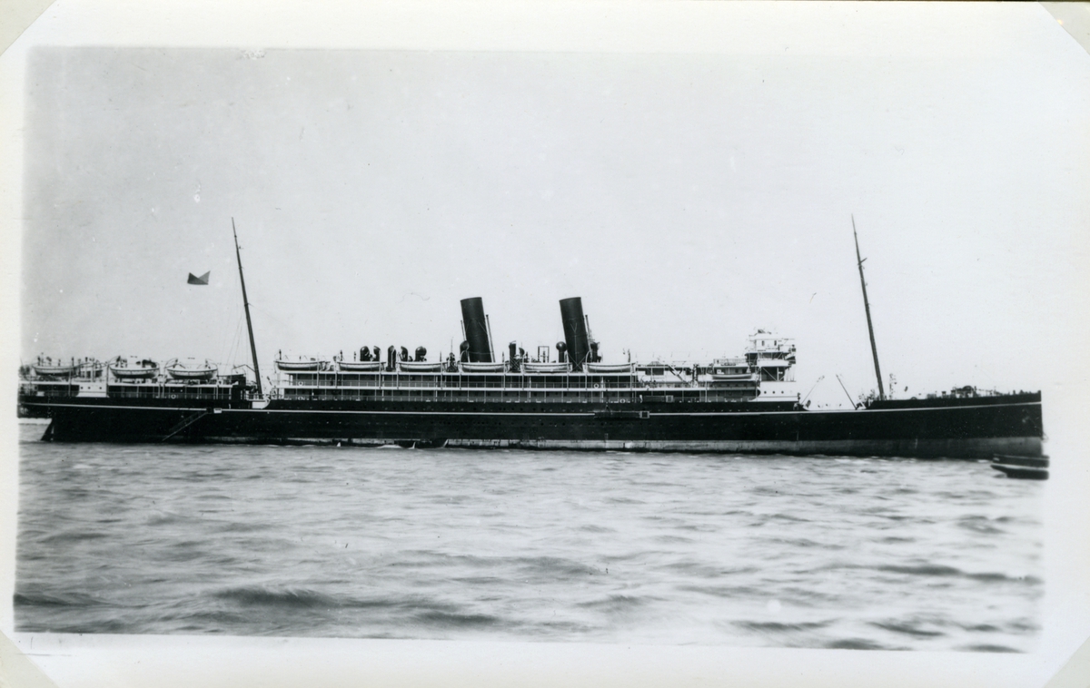 Refoto genom Nautical Photo Agency, London (UK)