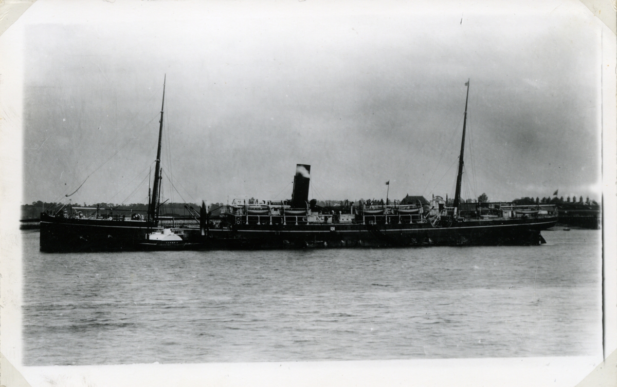Refoto av Nautical Photo Agency, London, UK